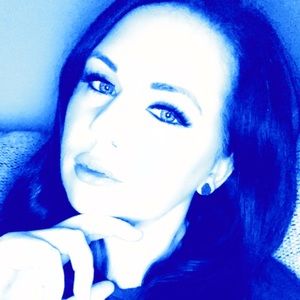 Meet your Posher, Krystal